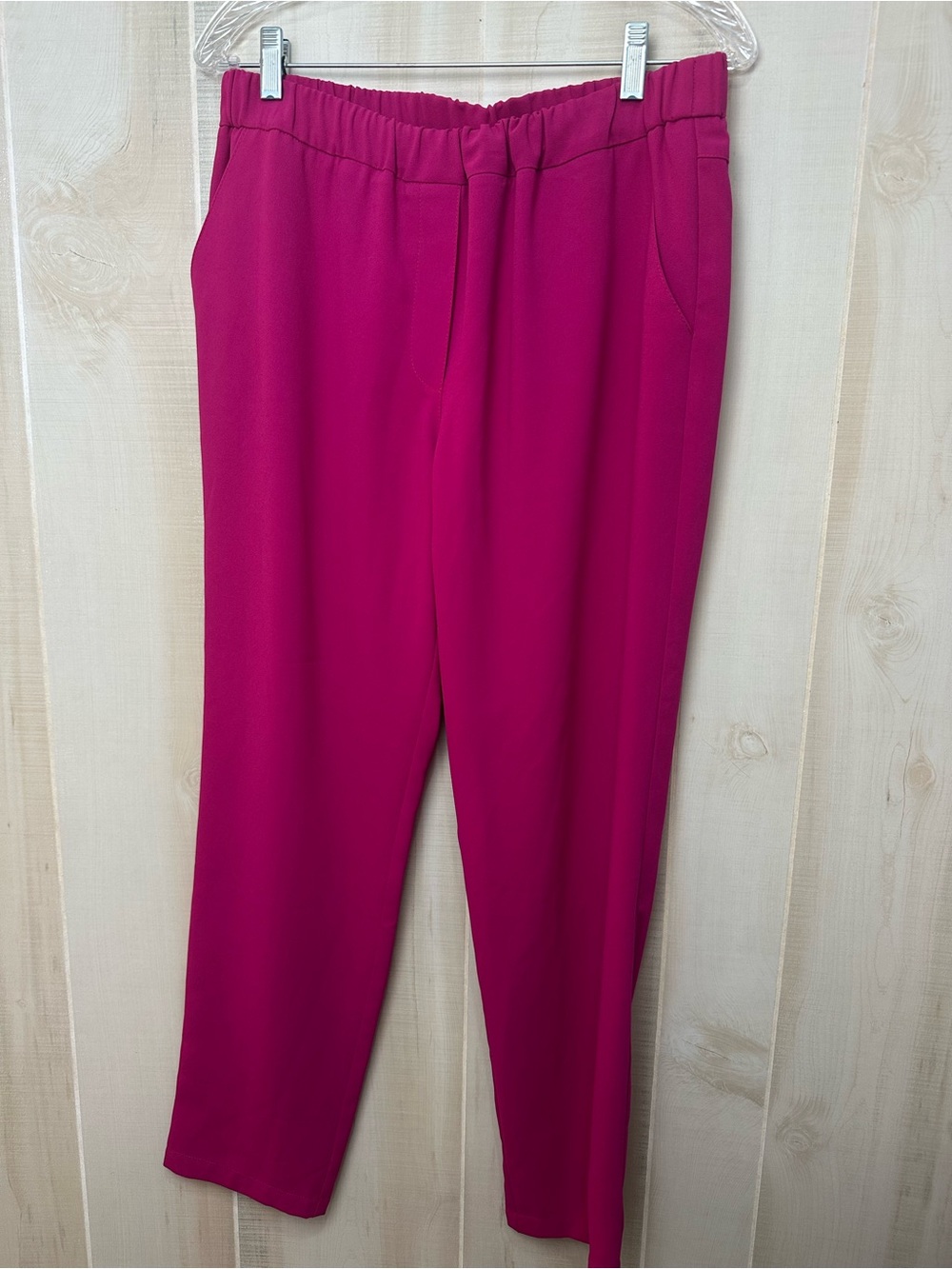 NWT Trina Turk Fuchsia Stretch Pull-On Pants